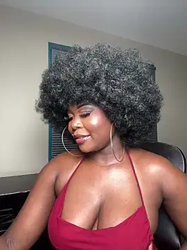 WomanNextdoor1 online show from 03/09/26, 09:52