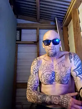 ShawnandDani7074 online show from 02/17/26, 03:14