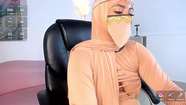 yasmin elite online show from 10/24/25, 09:38