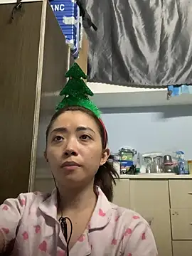 Minee1202 online show from 02/10/26, 12:59