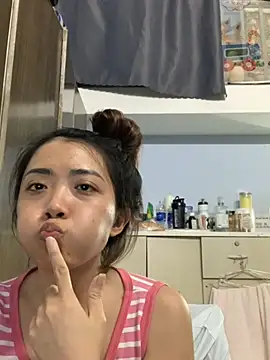 Minee1202 online show from 08/03/26, 10:10