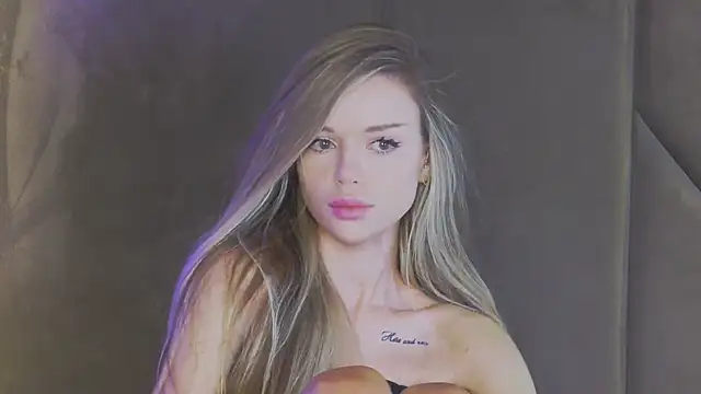 MarilynNova online show from 06/29/26, 04:41