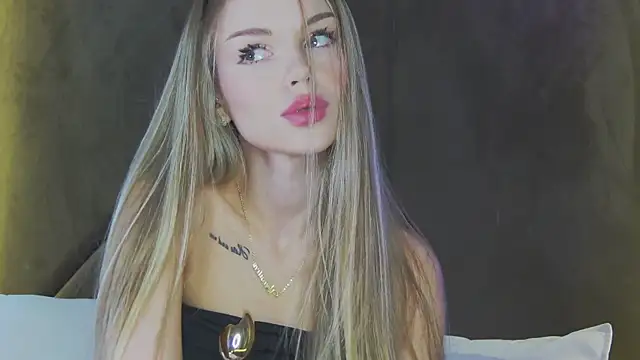 MarilynNova online show from 07/21/26, 06:38