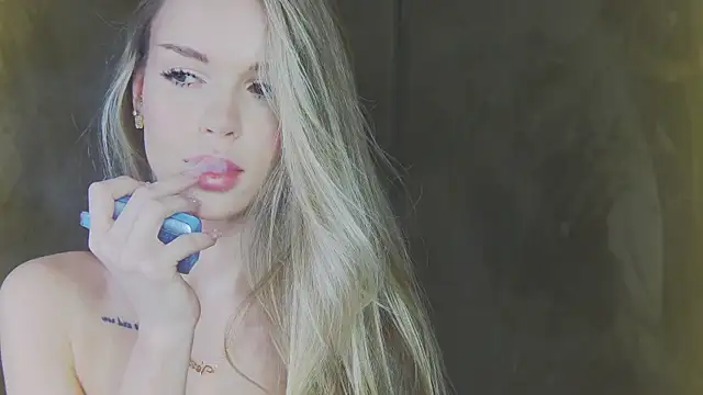 MarilynNova online show from 07/22/26, 04:15