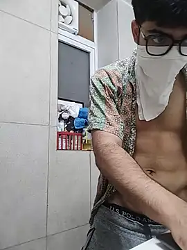 Snapshot of mrmasseur06 chatting on 06/13/26, 07:23 mrmasseur06 online show from 06/13/26, 07:23
