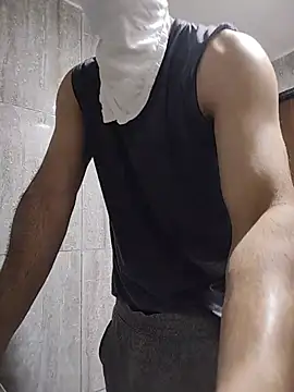 Snapshot of mrmasseur06 chatting on 08/07/26, 07:38 mrmasseur06 online show from 08/07/26, 07:38