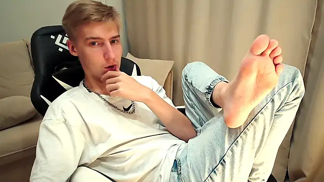 MrSexyCum4U online show from 09/26/25, 08:46