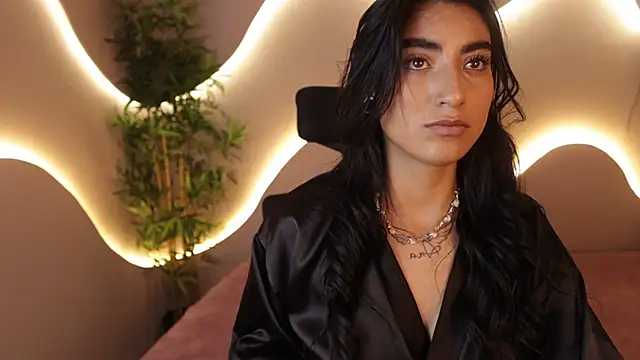 Emma and Issac online show from 02/26/26, 08:30