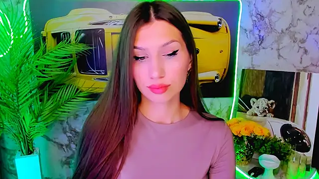 Mollyinyourmind online show from 11/15/25, 05:49