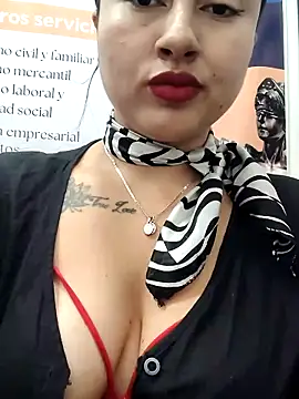 Snapshot of AMATISTA__16 chatting on 05/07/26, 12:32 AMATISTA 16 online show from 05/07/26, 12:32