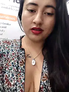 Snapshot of AMATISTA__16 chatting on 05/11/26, 12:22 AMATISTA 16 online show from 05/11/26, 12:22