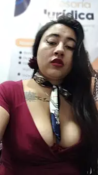 Snapshot of AMATISTA__16 chatting on 06/05/26, 12:33 AMATISTA 16 online show from 06/05/26, 12:33