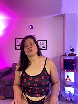 leiablack online show from 10/31/25, 12:06