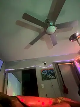 Snapshot of Triggerhappycj100 chatting on 10/20/25, 10:49 Triggerhappycj100 online show from 10/20/25, 10:49