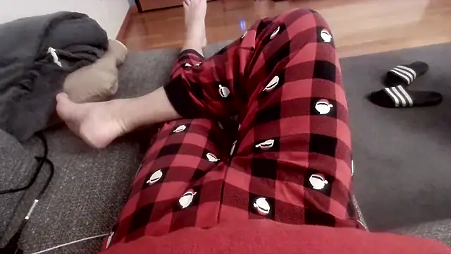 cucciolotto76 online show from 12/17/25, 10:05