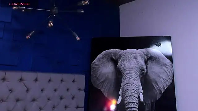 rocoo santos online show from 10/12/25, 01:48