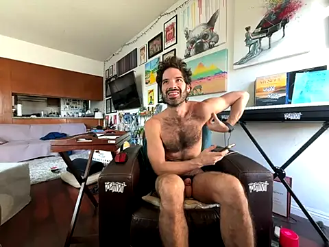 Pupscritch online show from 10/22/25, 04:18