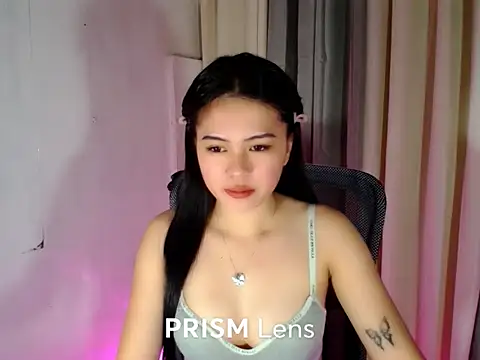 Urasian ladybug online show from 02/06/26, 05:16