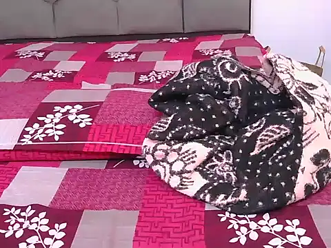 Diyaa Singh online show from 01/17/26, 04:06