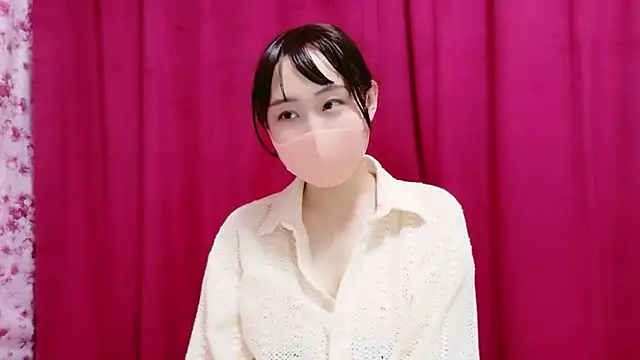 Snapshot of RenaFcup chatting on 10/23/25, 01:10 RenaFcup online show from 10/23/25, 01:10