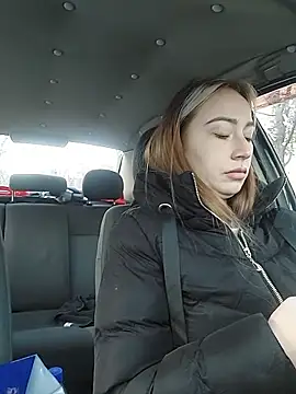 Reina Cummings online show from 01/13/26, 06:08