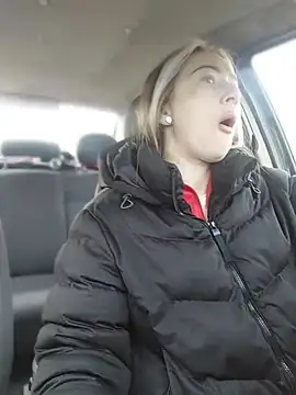 Reina Cummings online show from 03/21/26, 06:07