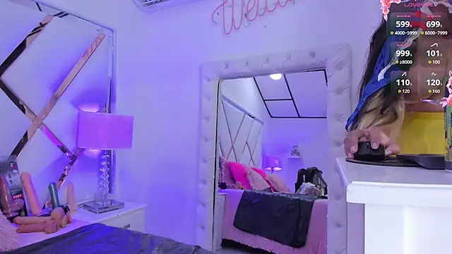 megann  up online show from 10/10/25, 03:27