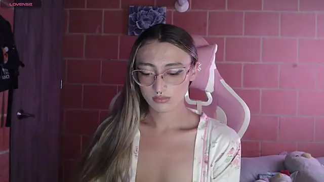 Andrea camilaaa online show from 10/11/25, 04:38