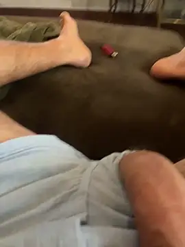 Snapshot of maxxoulax chatting on 09/13/25, 09:42 maxxoulax online show from 09/13/25, 09:42