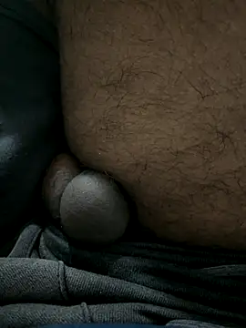 Snapshot of bigDick_000610 chatting on 09/22/25, 07:49 bigDick 000610 online show from 09/22/25, 07:49