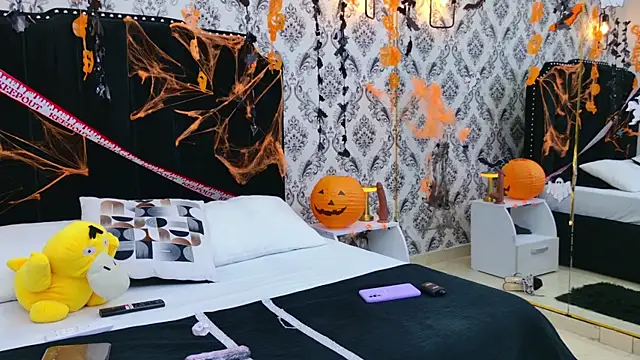 Angelique Angell online show from 10/26/25, 07:42