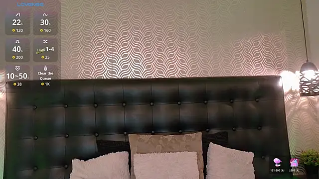Sharonevanss  online show from 04/30/26, 08:15