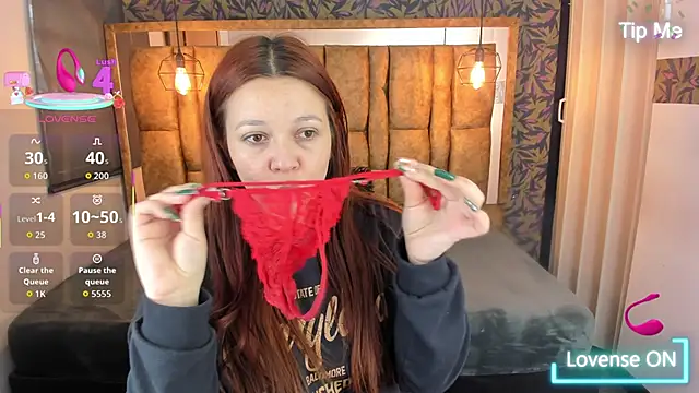 Isa Thompson   online show from 01/18/26, 12:20