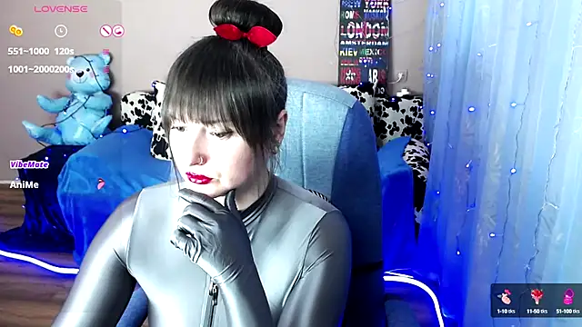 MilaRay online show from 12/13/24, 11:02