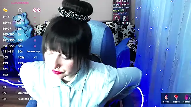 MilaRay online show from 12/17/24, 03:28