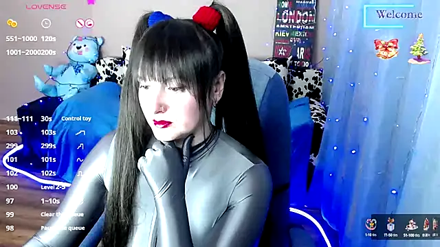 MilaRay online show from 12/25/24, 11:00