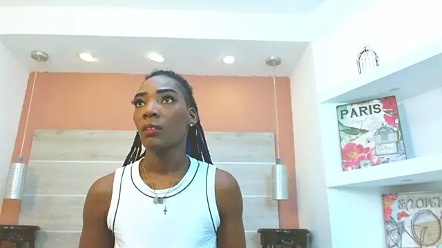 AlexandraCambell online show from 04/28/26, 08:03