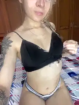 karla-thomsom10 online show from 09/11/25, 10:21