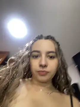 karla-thomsom10 online show from 04/20/26, 10:22