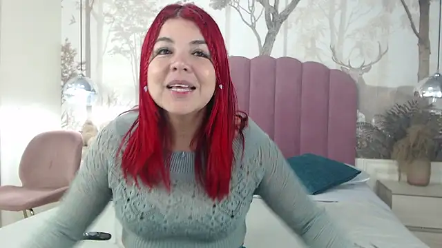 CorineRay online show from 11/06/25, 02:07