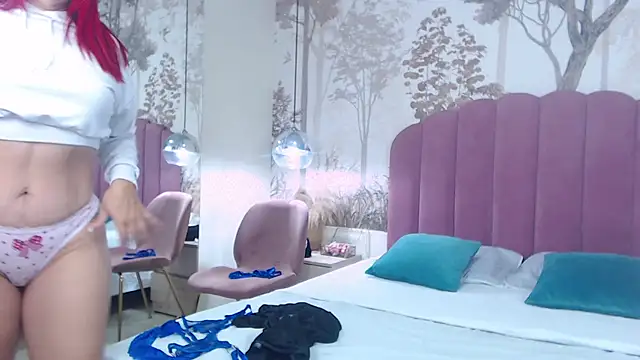 CorineRay online show from 11/20/25, 02:06