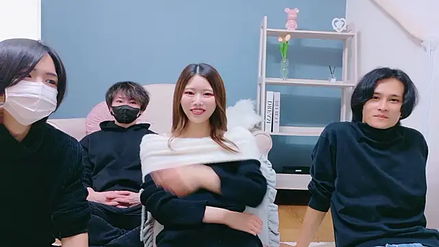 Reto-sama online show from 11/22/25, 03:44