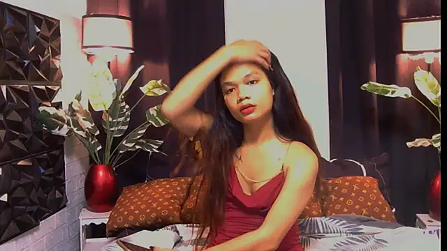 Morena cockts online show from 11/16/25, 08:53