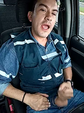 Snapshot of Blackaxes chatting on 02/04/26, 10:26 Blackaxes online show from 02/04/26, 10:26