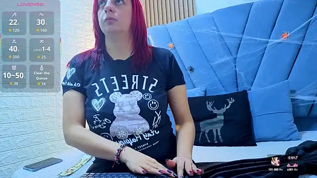 angel  red  online show from 10/12/25, 01:37