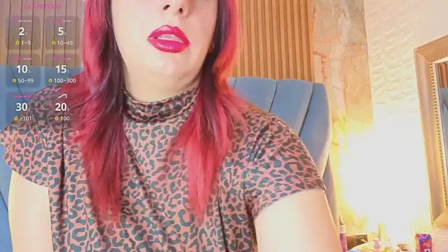 Snapshot of angel__red_ chatting on 06/07/26, 04:27 angel red online show from 06/07/26, 04:27