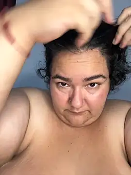 Mariana cooper 07 online show from 10/19/25, 10:32