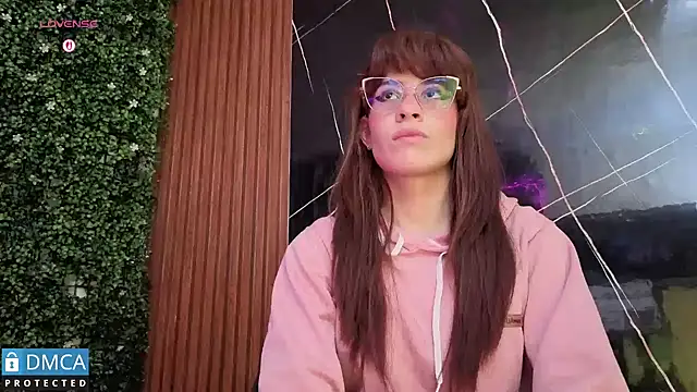 Jessi Walker online show from 04/15/26, 03:24