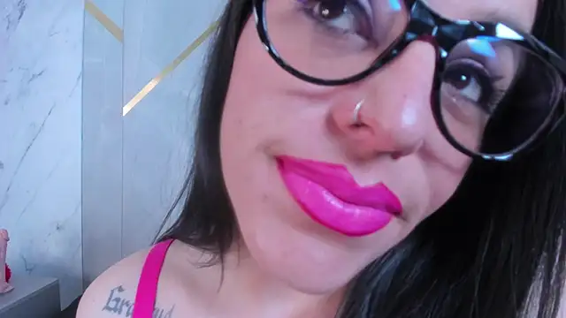 IsisNoir online show from 01/18/26, 07:28