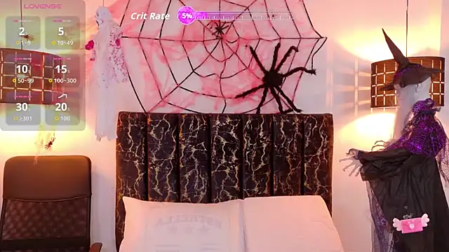 evvaa moon69 online show from 10/20/25, 01:11